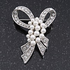 Small Contemporary Imitation Pearl Crystal Bow Brooch In Silver Plating - 4.5cm Length