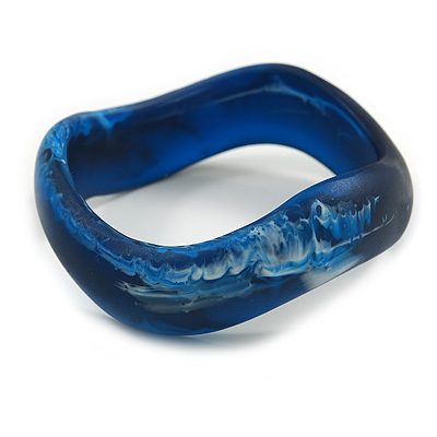 Curvy Blurred Dark Blue/ White Acrylic Bangle Bracelet Matte Finish - Medium Size