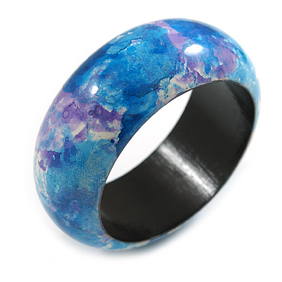 Round Wooden Bangle Bracelet with Abstract Motif Painted in Blue/Purple/White Colours - Medium Size
