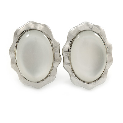 Oval Milky White Glass Stone Clip On Earrings In Silver Plated Metal - 23mm L
