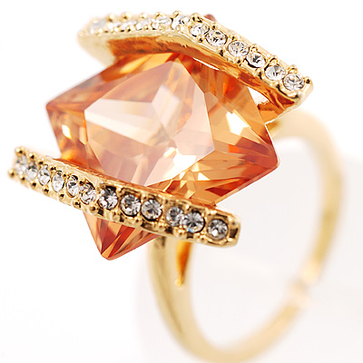 Square Cut Champagne Crystal Fashion Ring