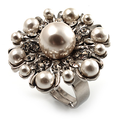 Delicate Imitation Pearl Crystal Floral Ring (Silver Tone)