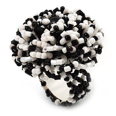Black & White Glass Bead Flower Stretch Ring - main view